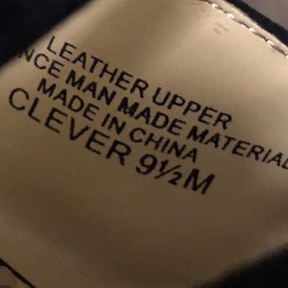 Black Heels 🖤 - Picture 5 of 8